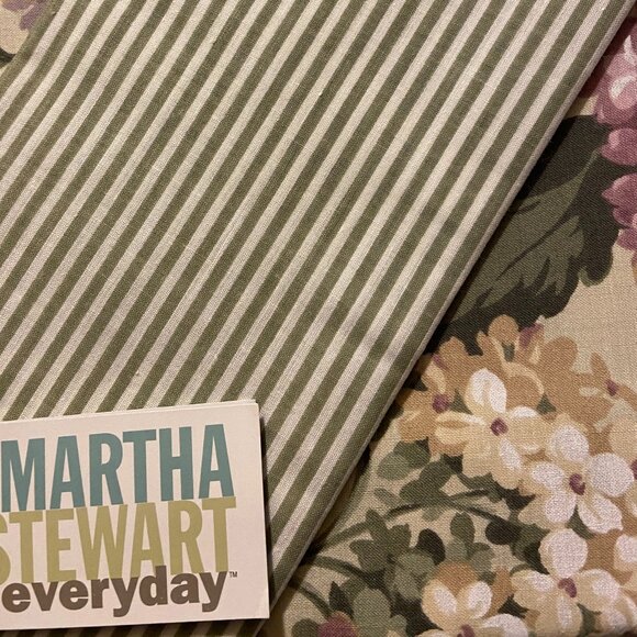 🏡🏡Martha Stewart Fabric Tablecloth Bundle 60 X 104 Oblong NWT Hydrangea - Picture 4 of 7